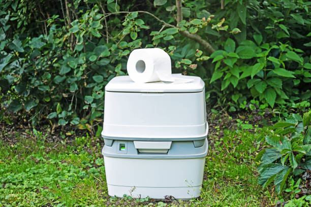 Best Restroom trailer rental cost  in Marshalltown, IA